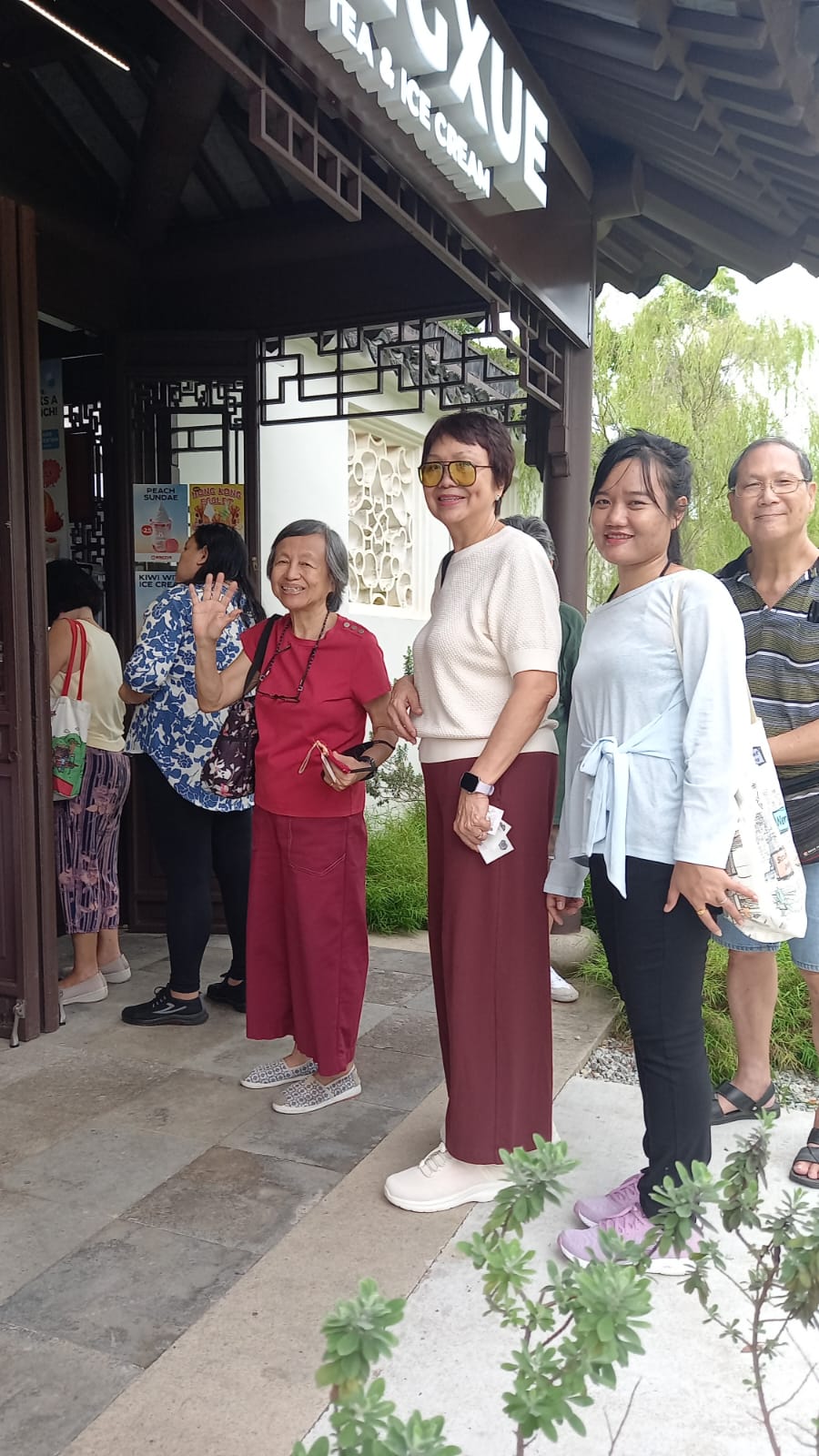 4e3c4861-6ff2-4f35-b24a-5ddb60bbd1ff