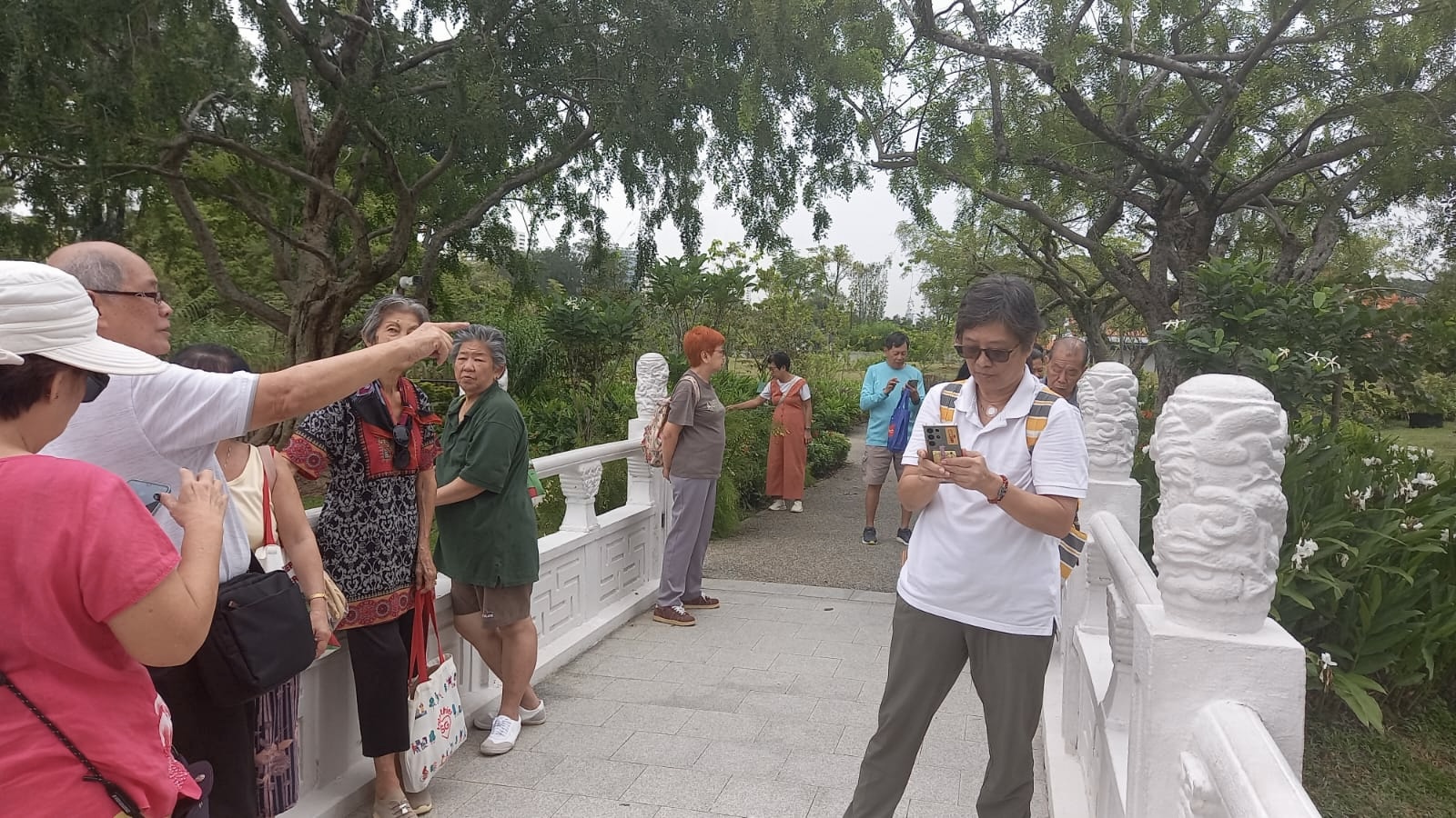 866b2572-6f81-455d-bd21-c51ae3354d8c