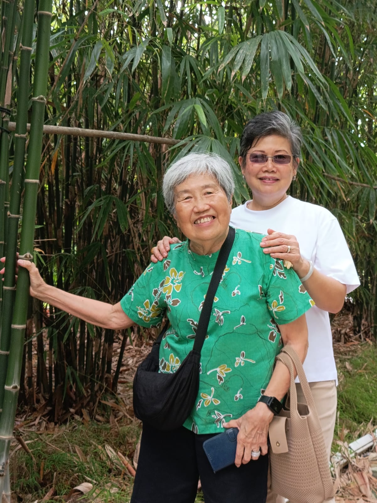 d0a40f96-4d0f-45c9-b8b5-7d41aba5cf02 (1)