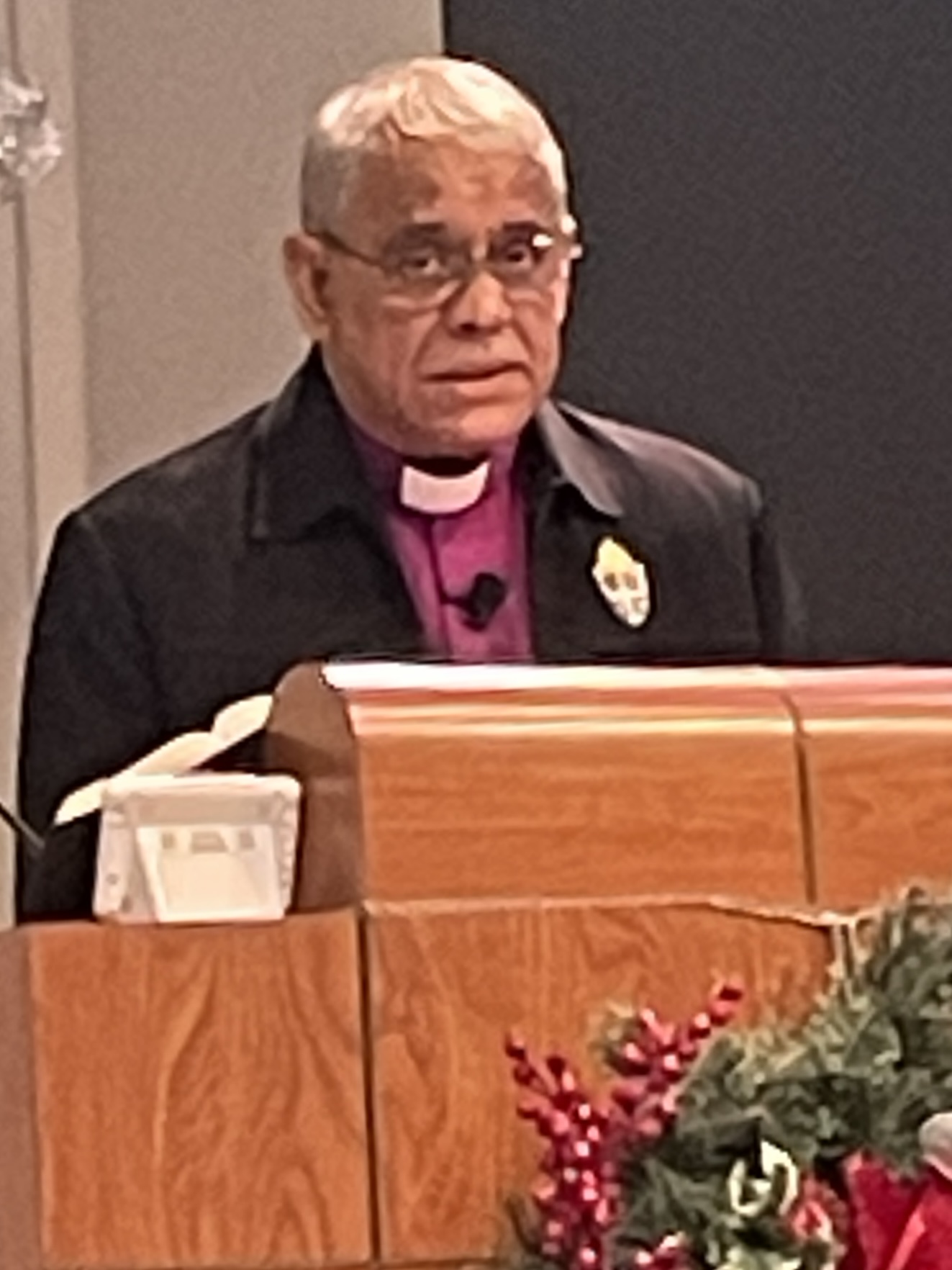 D536095B-6BD9-49A2-88F5-A0041D79266D_1_201_a